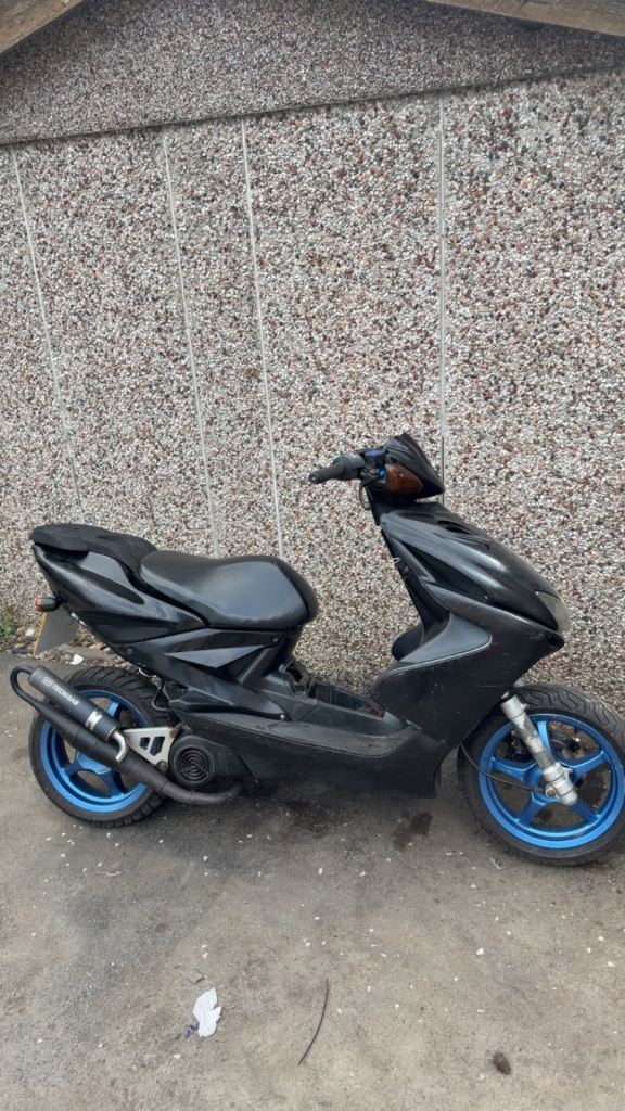2004 Yamaha YQ100 2-Stroke