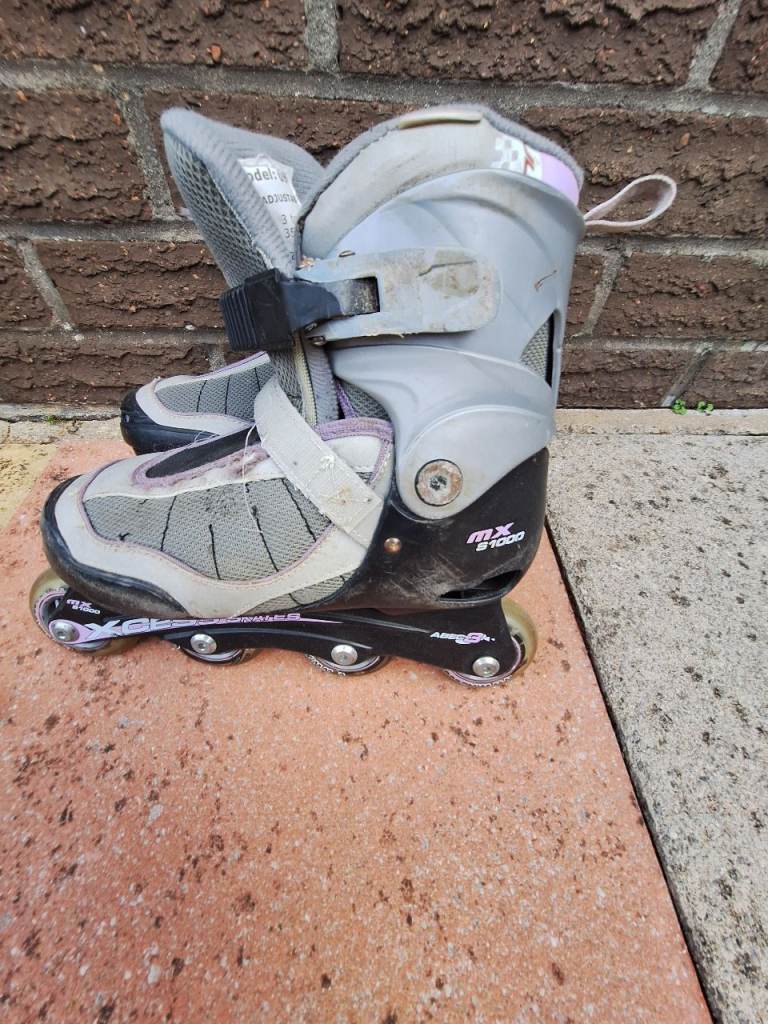 Roller blades 