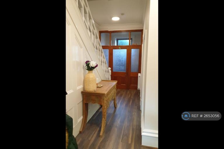 1 bedroom in Manchester Road, Rochdale, OL11 (#2653056)