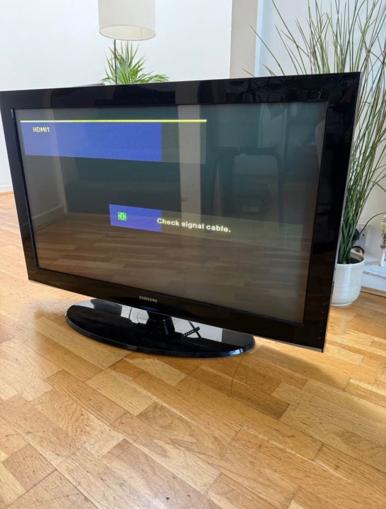 Samsung Plasma TV - 42inch