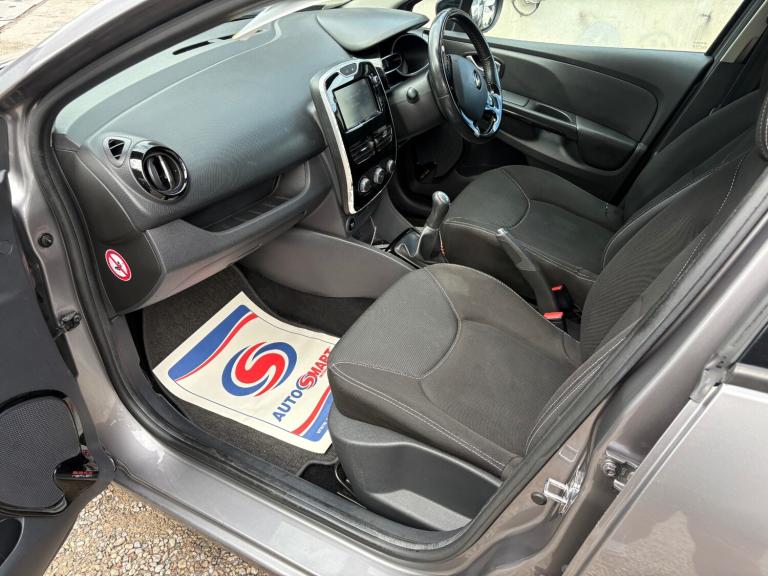 2016 Renault Clio 1.5 dCi 90 Dynamique Nav 5dr HATCHBACK Diesel Manual