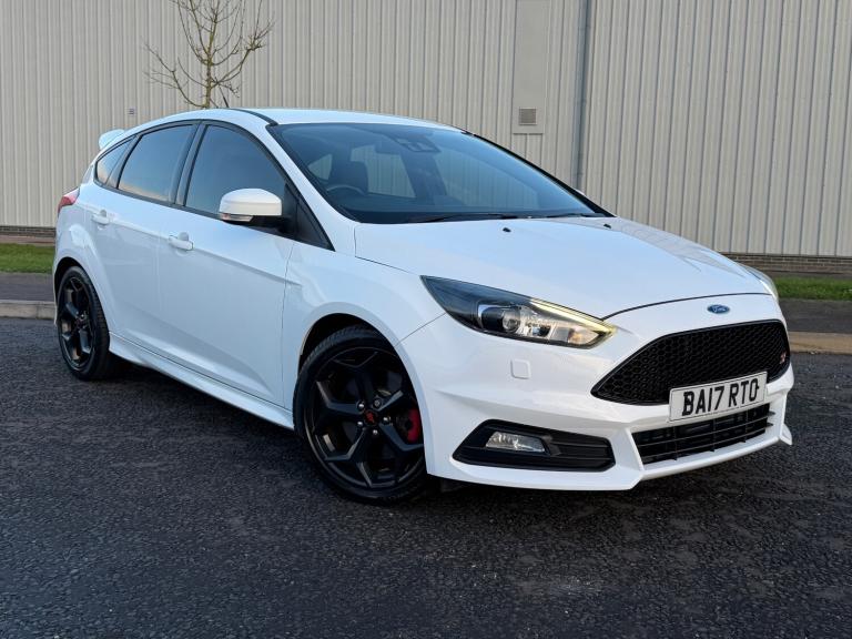 TOP SPEC 2017 FORD FOCUS ST3 2.0 TDCI TURBO DIESEL * £20 TAX * FSH * LEATHER 