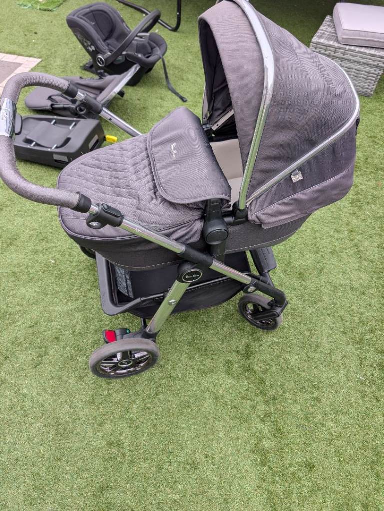 Silver cross travel system