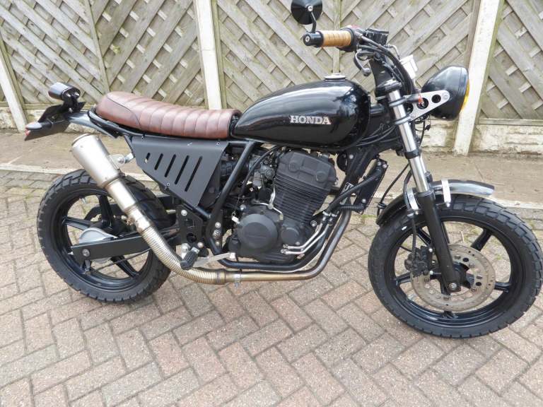 Honda CBF 250 FLAT TRACKER 05 REG NEW TYRES HIGH LEVEL EXHUAST 1 YEARS MOT