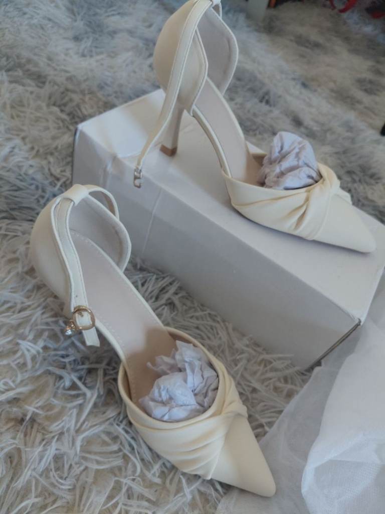Lovely Cream Pointed Heels with Ankle Strap – Brand New
