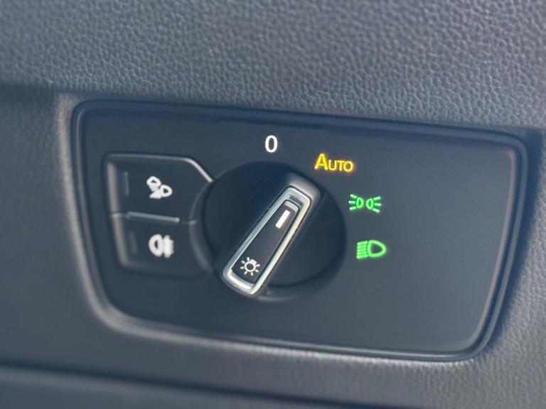 2019 Volkswagen Arteon 1.5 TSI EVO Elegance Fastback DSG Euro 6 (s/s) 5dr HATCHBACK Petrol Automatic