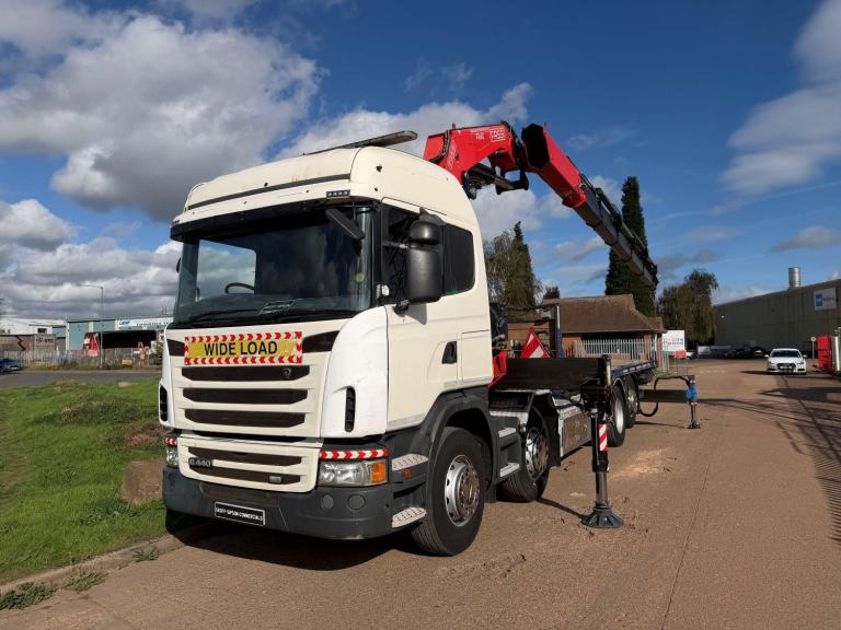 SCANIA G440 2013 (13) SLEEPER CAB, 8X2 REAR LIFT AXLE, DRAWBAR SPEC, 66T CRANE
