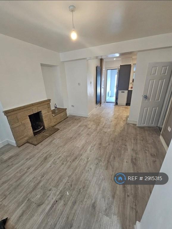 3 bedroom house in Birkin Street, Bristol, BS2 (3 bed) (#2915315)