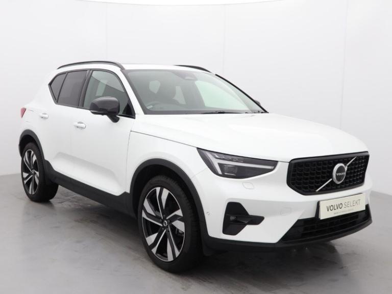 VOLVO XC40 2.0 B3P Ultra Dark 5dr Auto