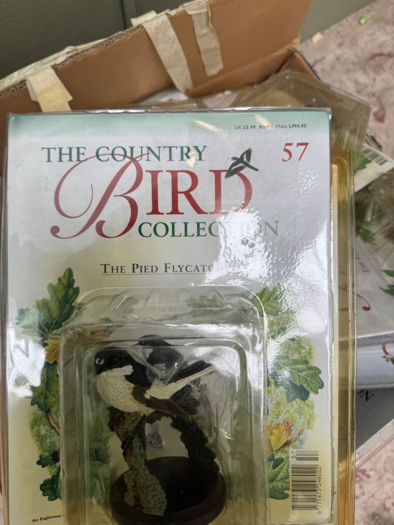 The Country Bird Collection - The Pied Flycatcher Figurine, New in Box