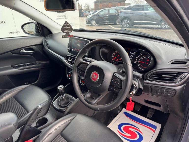 2018 Fiat Tipo 1.4 T-Jet S-Design Euro 6 (s/s) 5dr HATCHBACK Petrol Manual