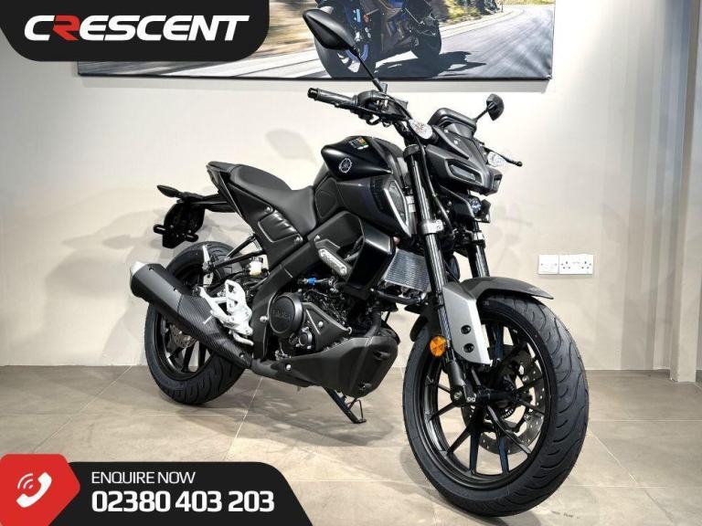 YAMAHA MT-125 TECH BLACK - FREE FLYSCREEN, RADIATOR GUARD AND ENGINE PROTECTORS