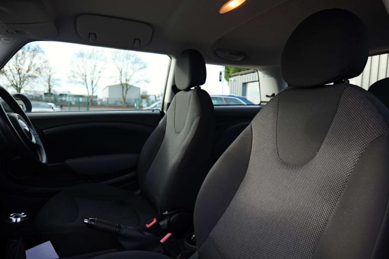 2008 MINI Hatch 1.4 One 3dr Hatchback Petrol Manual