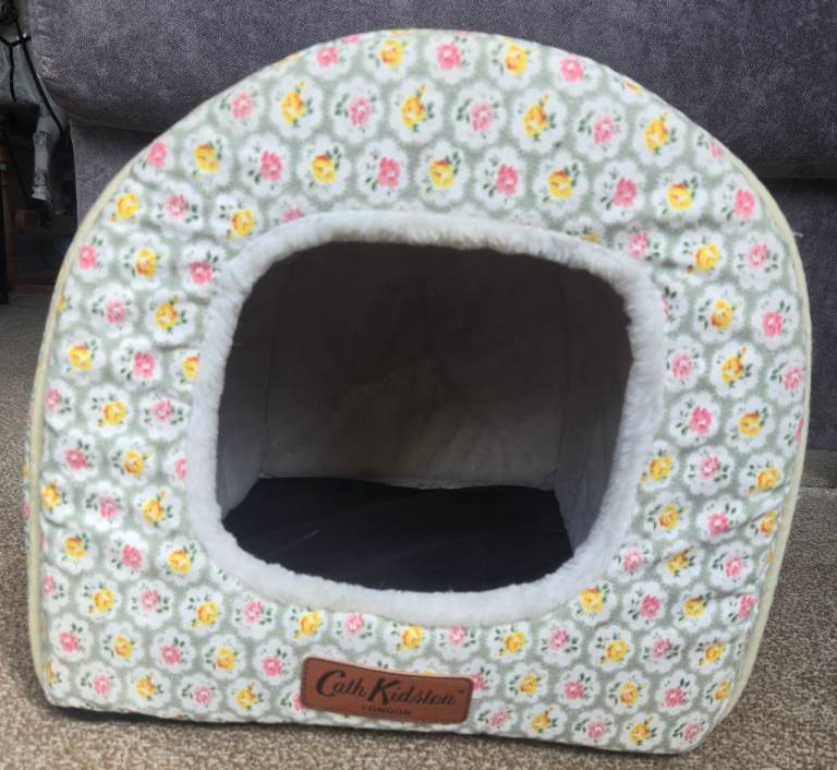 Cath kidston provence rose sage cat dog bed igloo