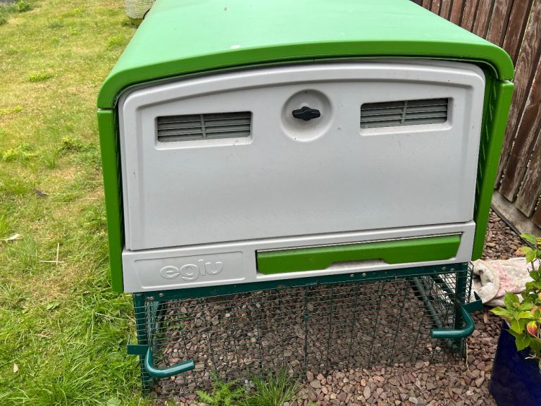 Eglu chicken coop 