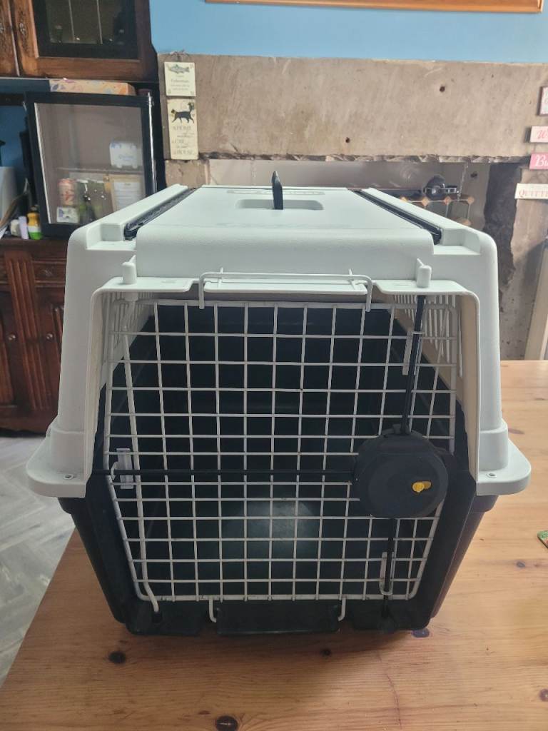 Ferplast Atlas 40 Professional Dog Carrier – Medium (IATA Approved)