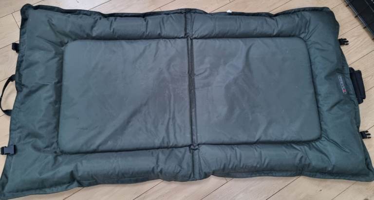 Greys Prowler unhooking matt