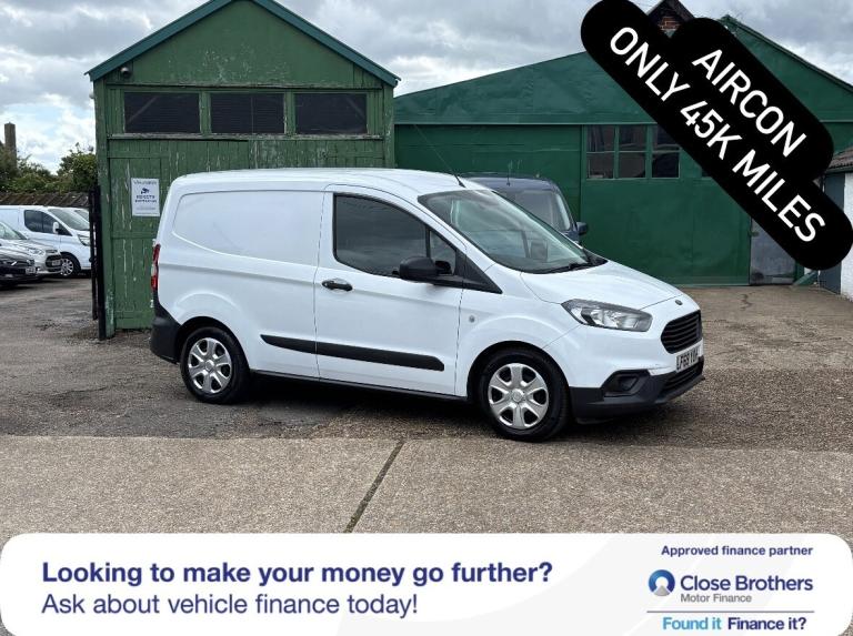FORD TRANSIT COURIER 1.5 TDCi Trend White Manual Diesel 2019