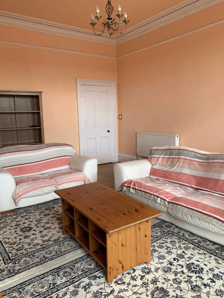 Double Rm for rent (council tax included)
