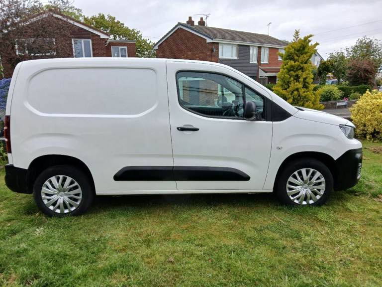 Peugeot, PARTNER, Panel Van, 2020, Manual, 1499 (cc)