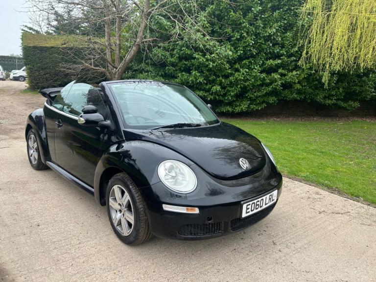 Volkswagen Beetle convertible 1.4 luna petrol
