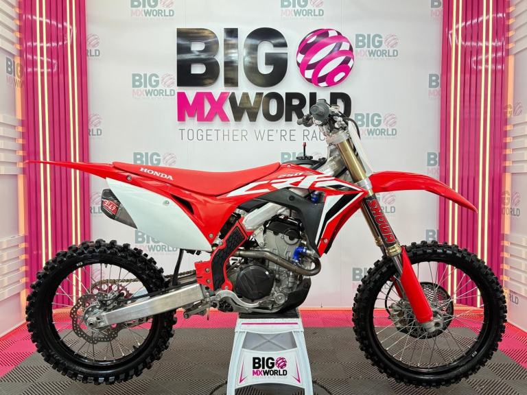Honda CRF250 2020 - Only 30 Hours - One Vet Rider - Twin Yoshi Pipes