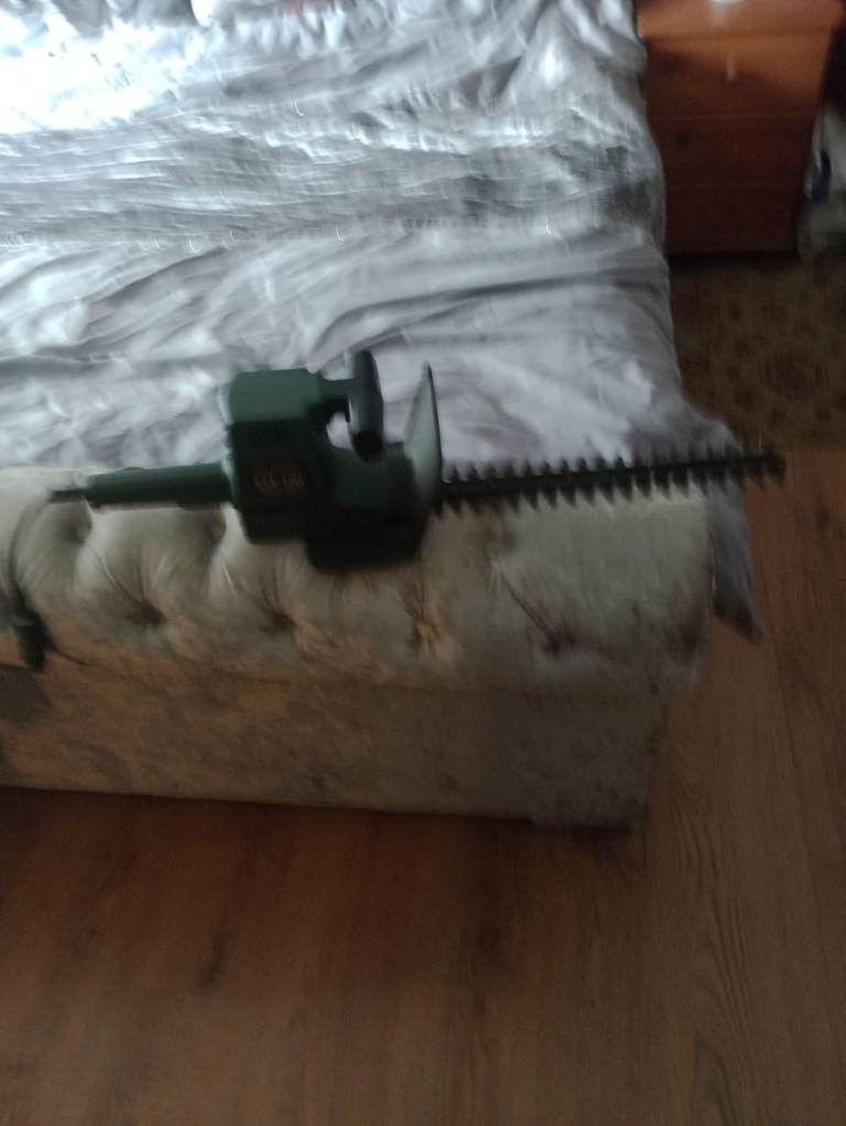 Edge timmer work fine fair condition 