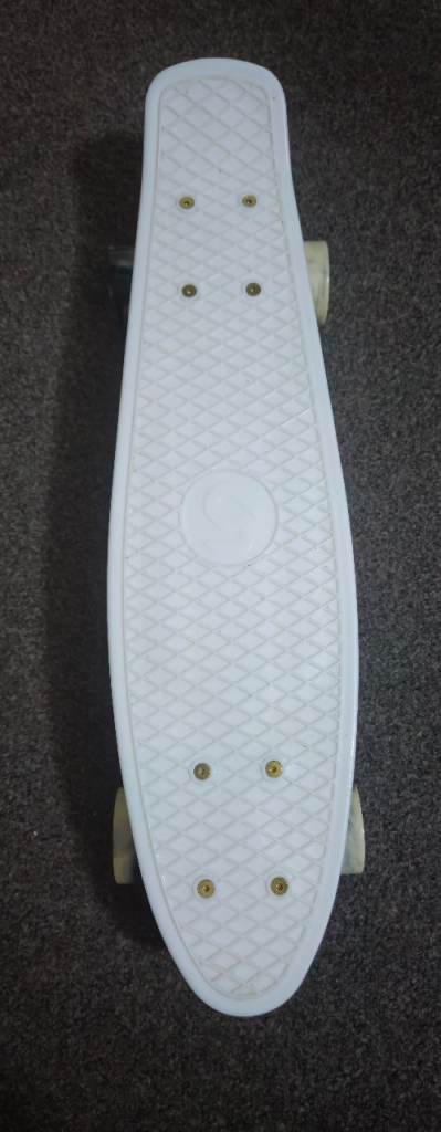 Kids skate boards £10 each