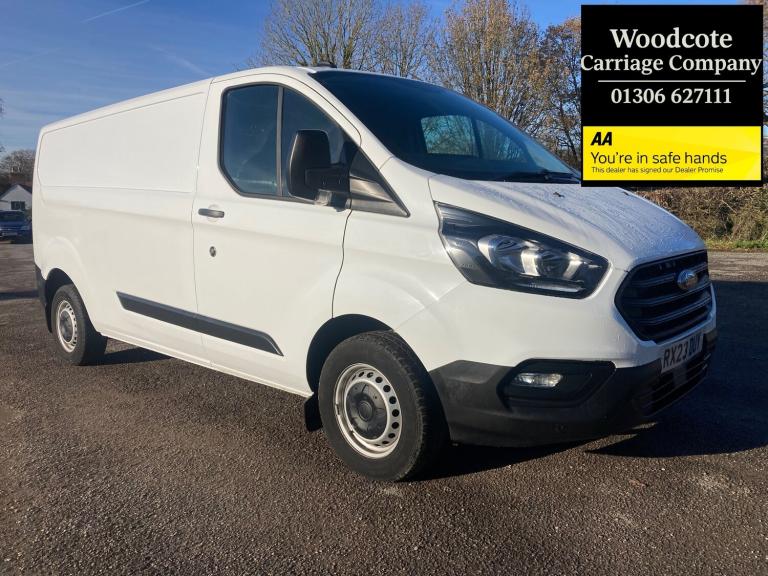 2023 Ford Transit Custom 2.0 300 EcoBlue Leader Panel Van  Diesel Manual L2 H1