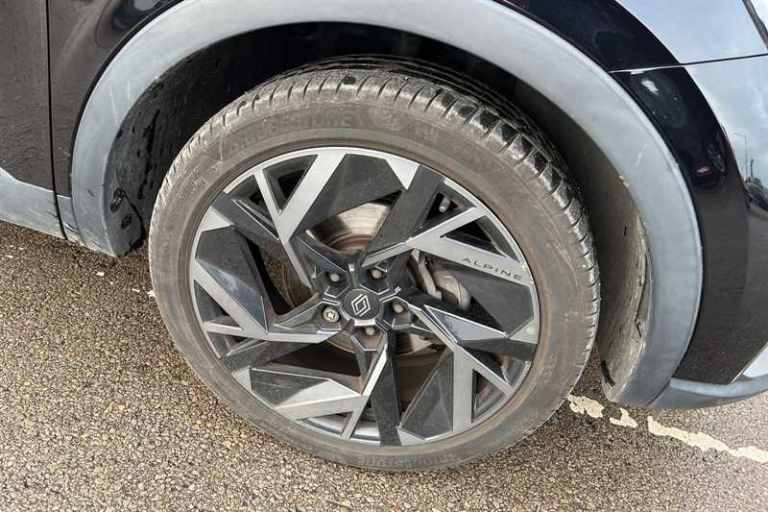 2024 Renault Arkana 1.6 E-Tech FHEV 145 Esprit Alpine 5dr Auto COUPE PETROL/ELECTRIC Automatic