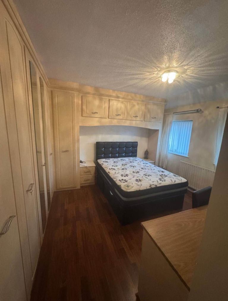 Private Room For Rent 