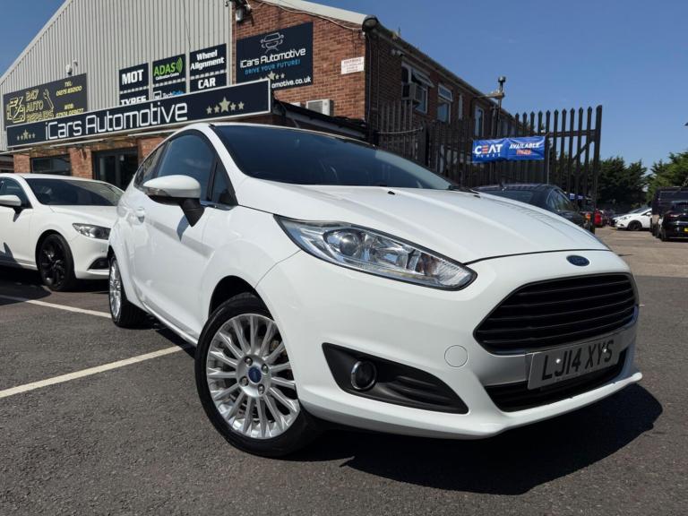 2014 Ford Fiesta 1.6 Titanium Powershift Euro 5 3dr HATCHBACK Petrol Automatic