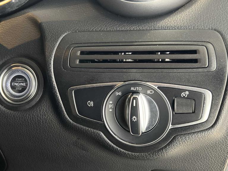 2021 Mercedes-Benz GLC 300de 4Matic AMG Line Premium 5dr 9G-Tronic SUV Plug-In Hy Automatic