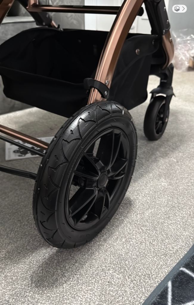 Ickle Bubba Stomp Lux Forest Green pram pushchair