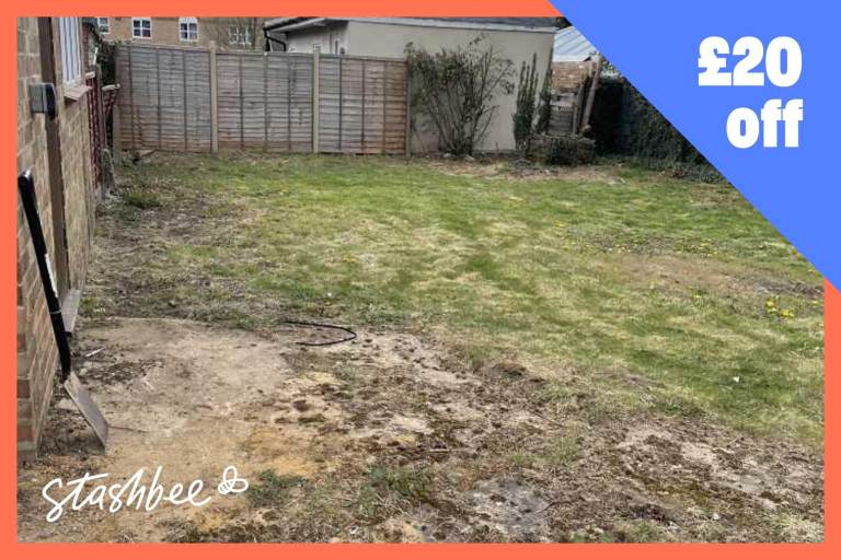 Parking Space to rent in Watford (WD18) | Stashbee