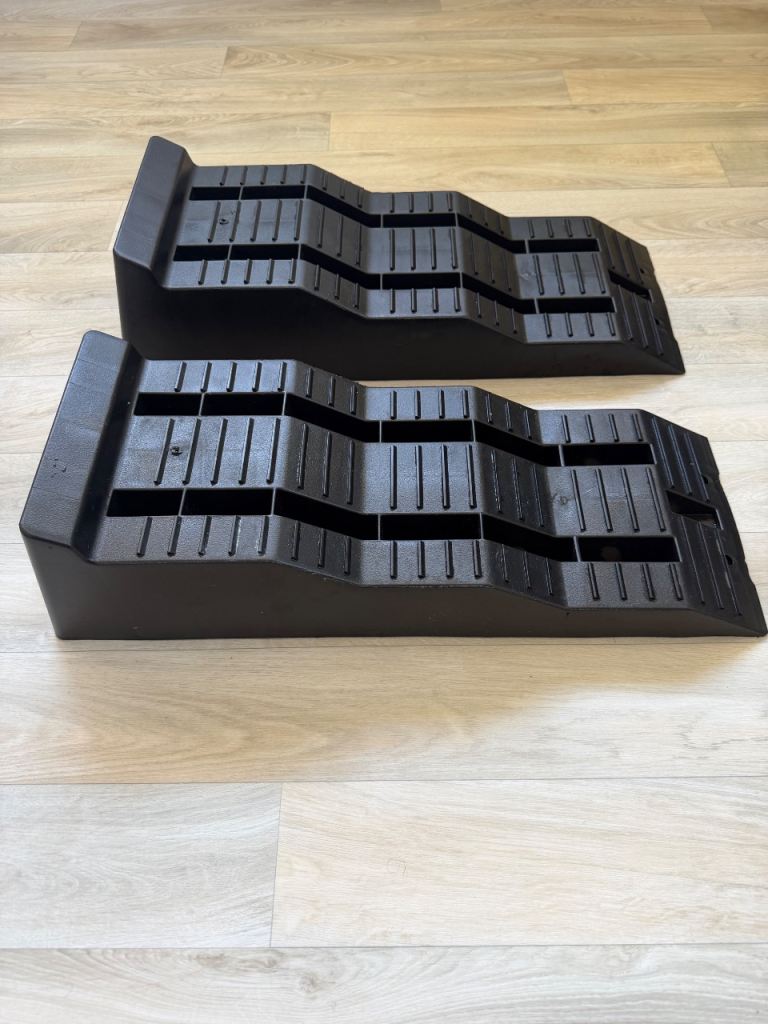 Leveling Ramps 