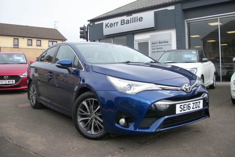 Toyota Avensis 1.8 Business Edition + Valvematic CVT Petrol