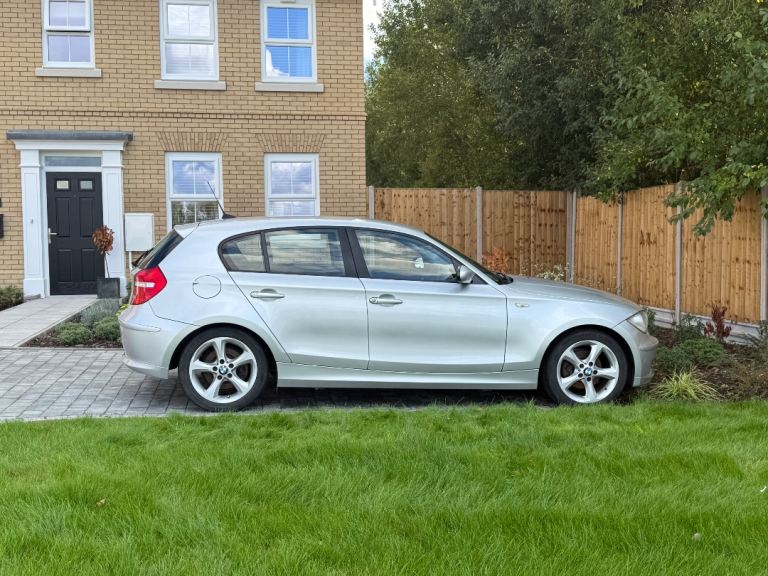 BMW, 1 SERIES, Hatchback, 2008, Manual, 1995 (cc), 5 doors