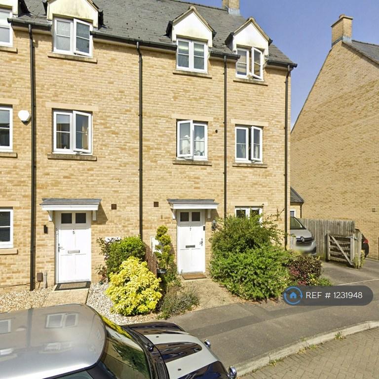 3 bedroom house in Wilkinson Place, Witney, OX28 (3 bed) (#1231948)