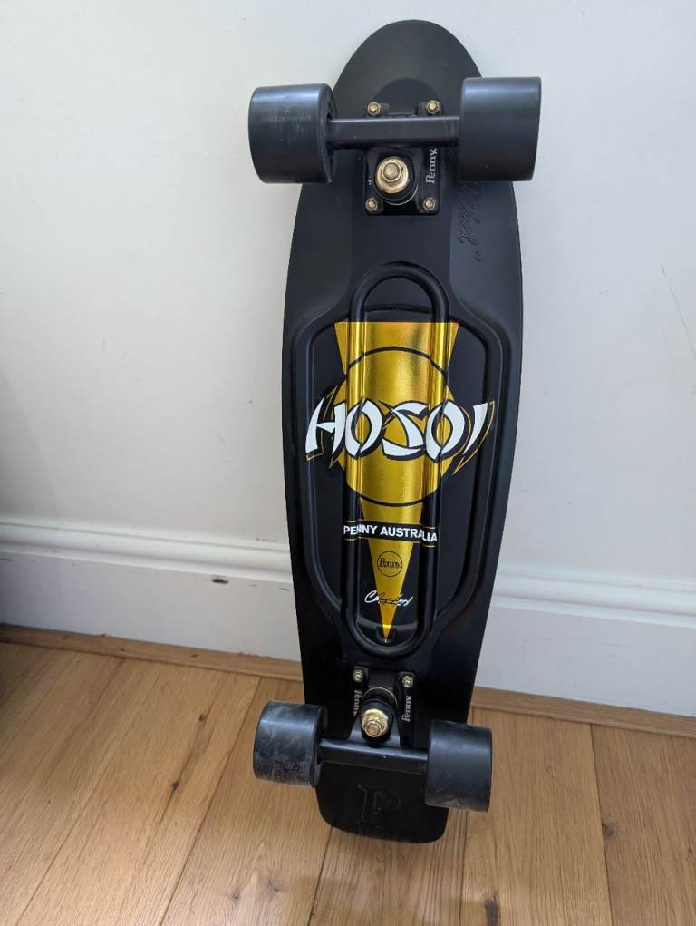 Brand New Penny Australia Skateboard – Black and Gold