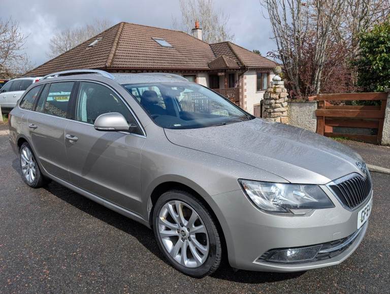 Skoda, SUPERB, Estate, 2015, Manual, 1968 (cc), 5 doors £35 Road tax