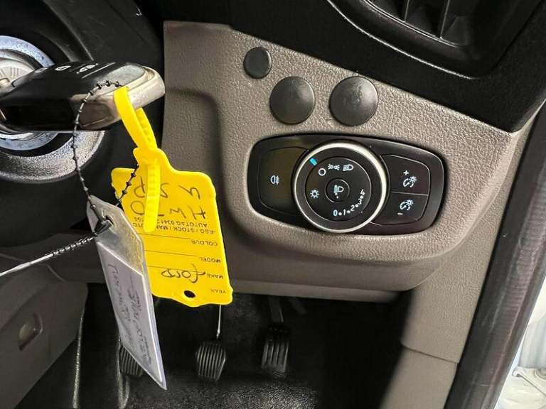 2020 Ford Transit Connect 1.5 EcoBlue 100ps Leader D/Cab Van PANEL VAN DIESEL Manual