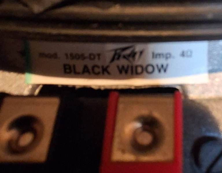 Peavey Black Widow 1505-DT 700 Watt Speakers (Pair)