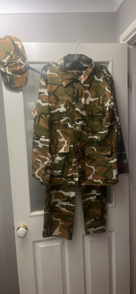 Army out fit size large