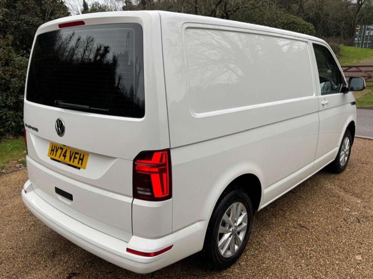 2024 Volkswagen Transporter 2.0 TDI 150 Highline Van DSG PANEL VAN DIESEL Automatic