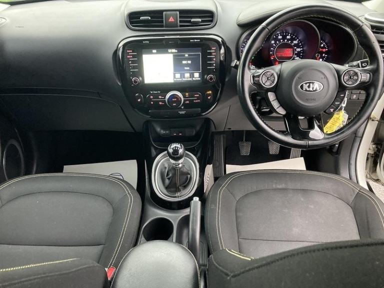 2014 Kia Soul 1.6 CRDi Mixx SUV - New MOT - 116000 Miles