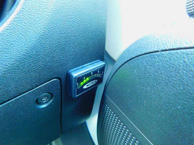 Auto-Sleeper Broadway Peugeot 2.0L Luxury 2 Berth Motorhome for sale