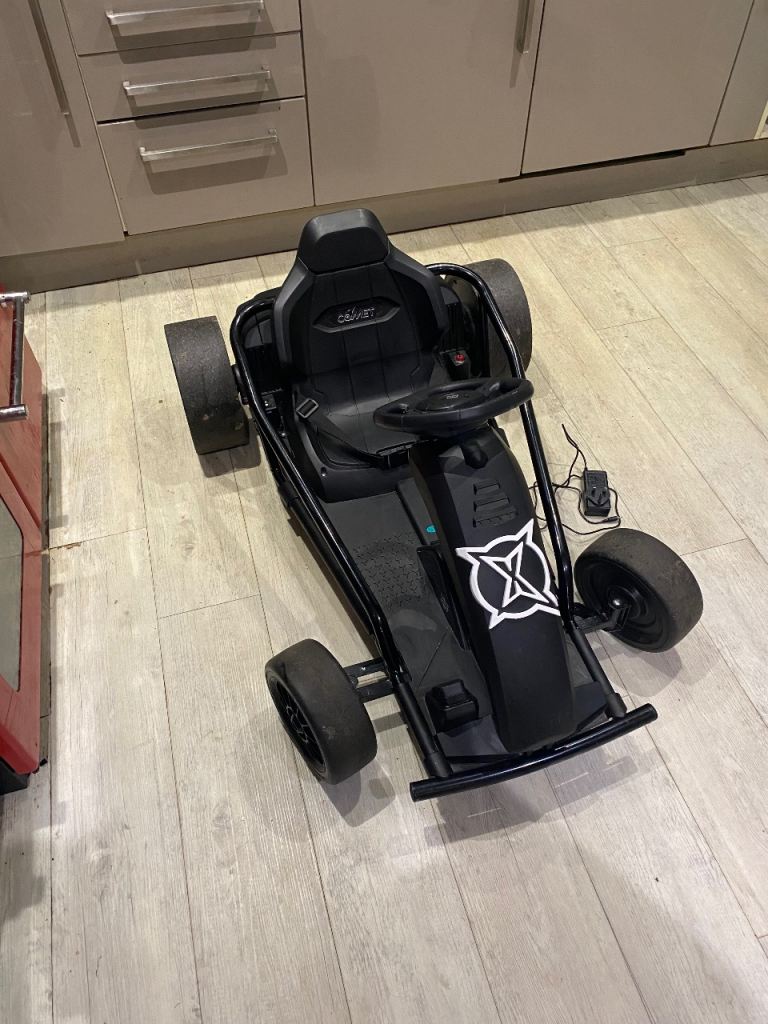 Child’s electric go kart 