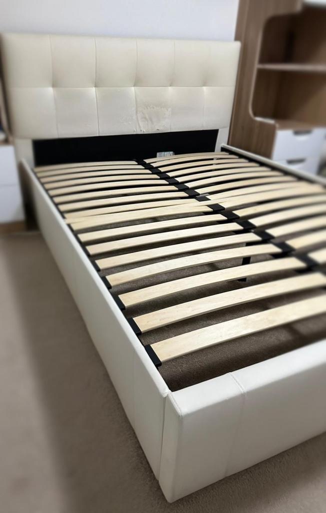 King Size Bed