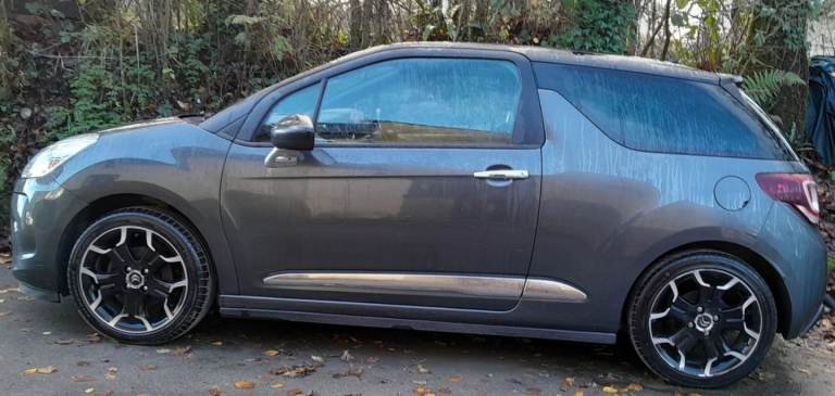 CITROEN DS3 1.6L E-HDi DSTYLE 2014 DIESEL MANUAL 3 DOORS 5 SEATS